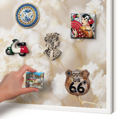 Tablero magnético de pared para imanes con marco blanco Flores beige
