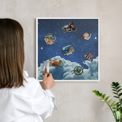 Tablero magnético metálico para souvenirs en color blanco Noche cósmica