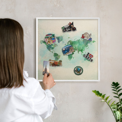 Tablero magnético de pared para imanes con marco blanco Mapa del mundo