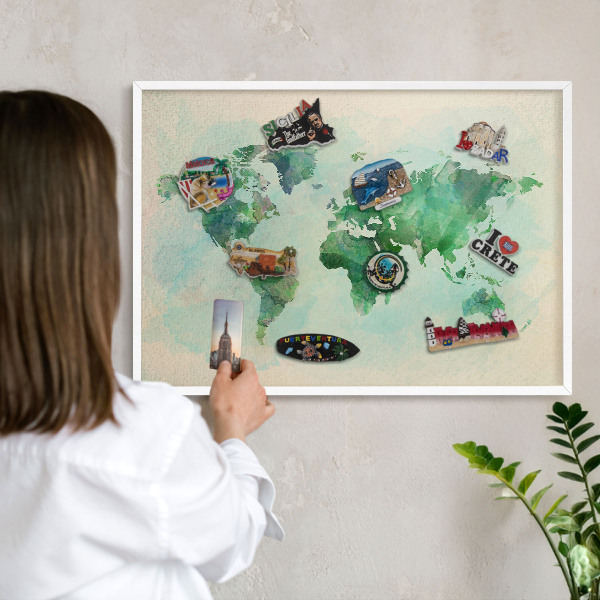 Tablero magnético de pared para imanes con marco blanco Mapa del mundo