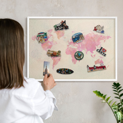 Tablero magnético metálico para souvenirs en color blanco Mapa del mundo