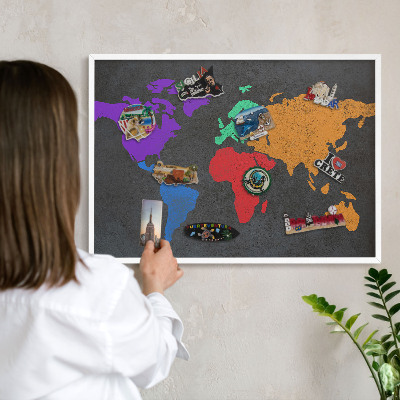 Tablero magnético de pared para imanes con marco blanco Mapa de colores