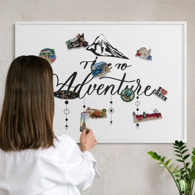 Tablero magnético metálico para souvenirs en color blanco Aventura en la montaña