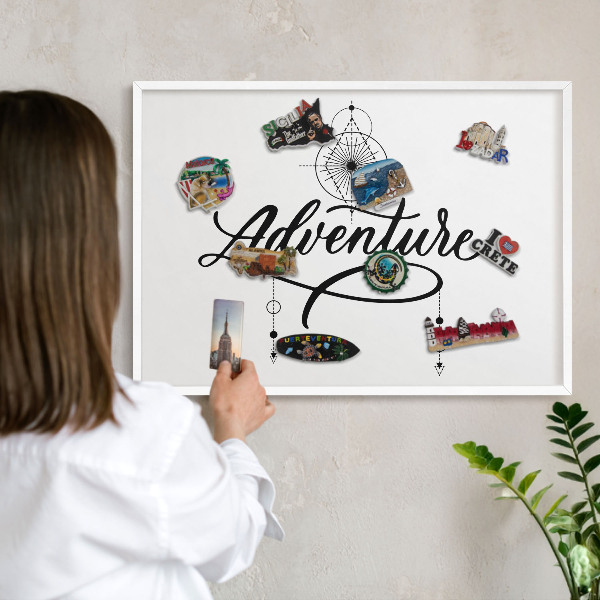 Tablero magnético metálico para souvenirs en color blanco Aventura tipográfica
