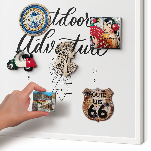 Tablero magnético metálico para souvenirs en color blanco Aventura al aire libre