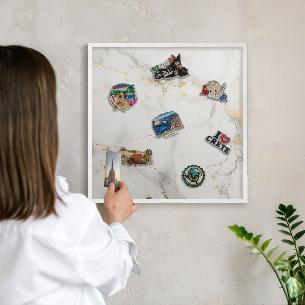 Tablero magnético de pared para imanes con marco blanco Elegancia delicada