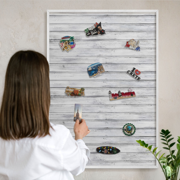 Tablero magnético metálico para souvenirs en color blanco Madera clara