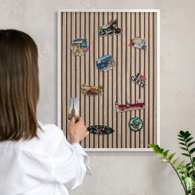 Tablero magnético metálico para souvenirs en color blanco Estructura tranquila