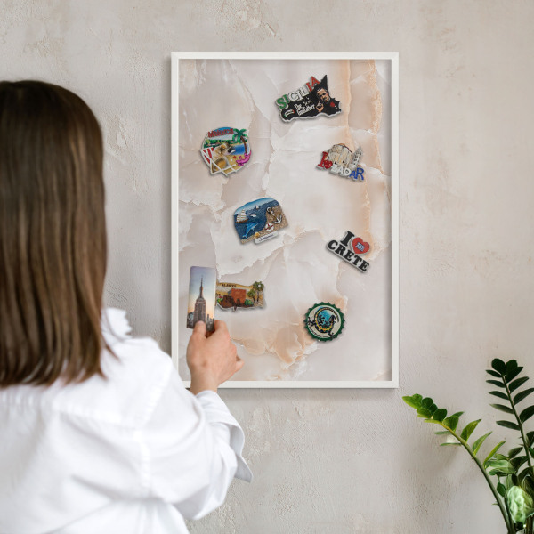 Tablero magnético metálico para souvenirs en color blanco Ondas sutiles