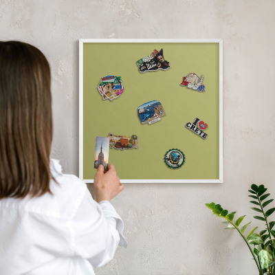 Tablero magnético de pared para imanes con marco blanco Verde vintage