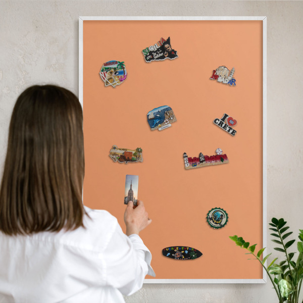 Tablero magnético de pared para imanes con marco blanco Naranja pastel