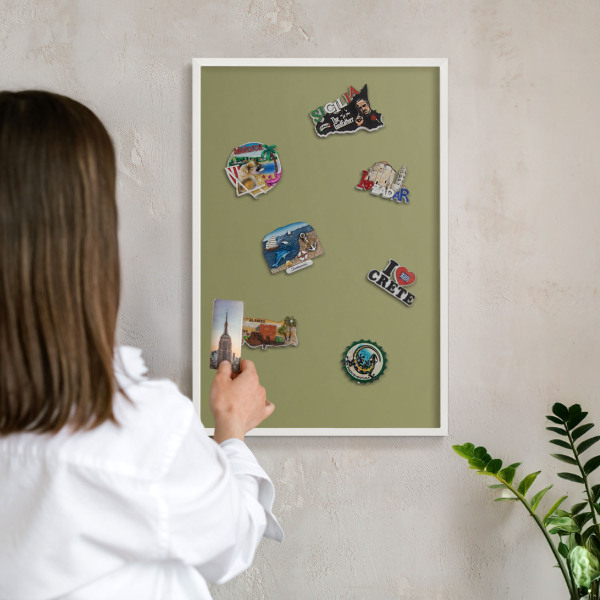 Tablero magnético metálico para souvenirs en color blanco Hierba verde