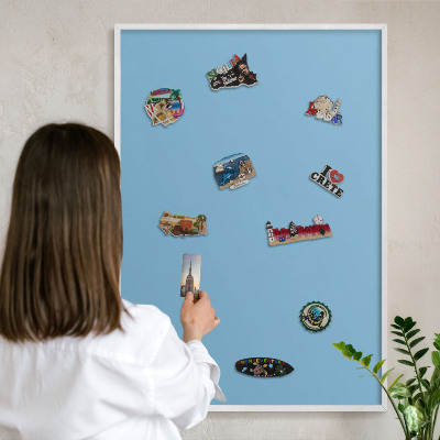 Tablero magnético de pared para imanes con marco blanco Color azul