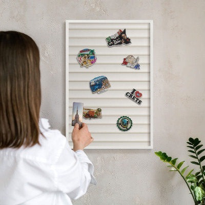 Tablero magnético de pared para imanes con marco blanco Líneas verticales