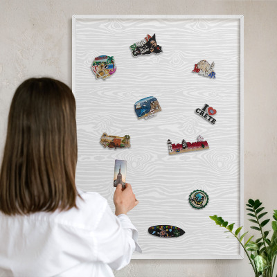 Tablero magnético de pared para imanes con marco blanco Patrón de madera