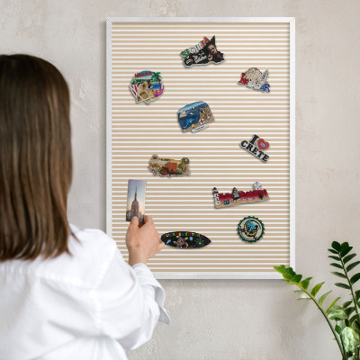 Tablero magnético metálico para souvenirs en color blanco Rayas verticales