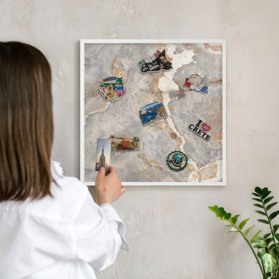 Tablero magnético de pared para imanes con marco blanco Elegancia del mármol