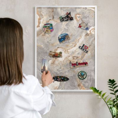 Tablero magnético metálico para souvenirs en color blanco Elegancia del mármol