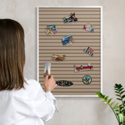 Tablero magnético metálico para souvenirs en color blanco Rayas verticales
