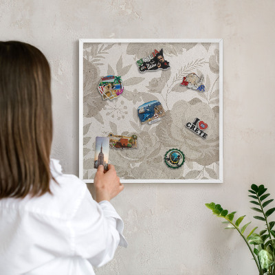 Tablero magnético metálico para souvenirs en color blanco Flores antiguas