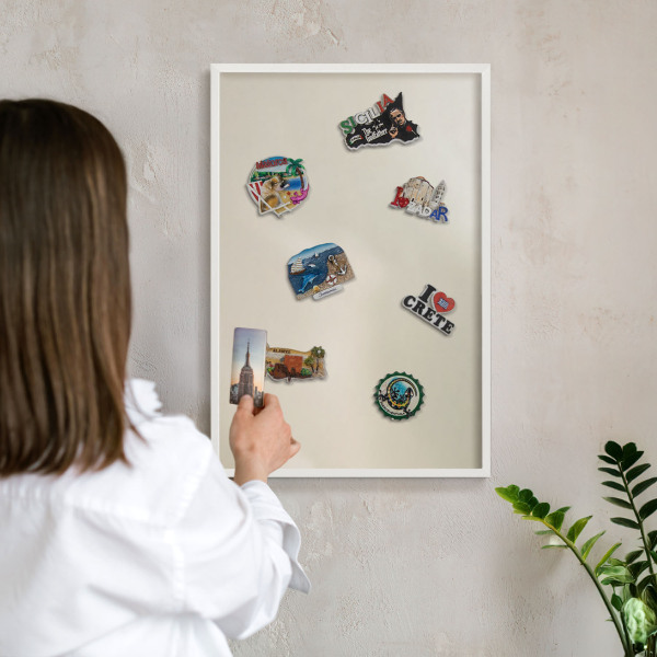 Tablero magnético metálico para souvenirs en color blanco Tono de niebla