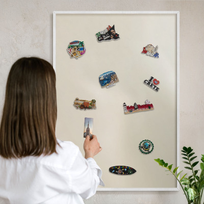Tablero magnético metálico para souvenirs en color blanco Tono de niebla