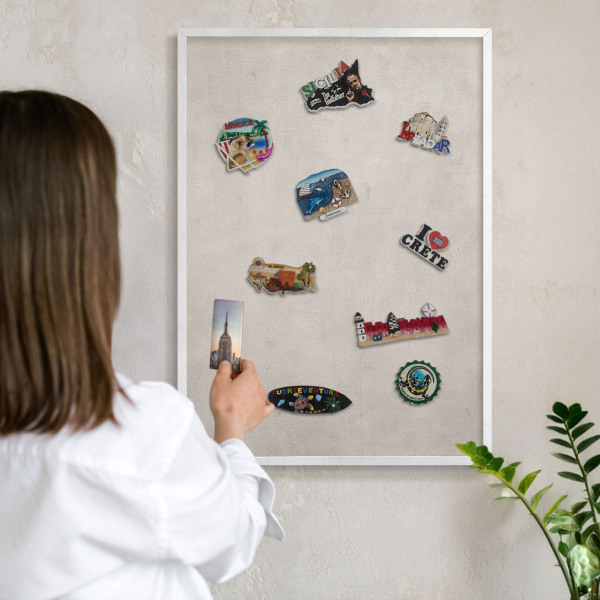 Tablero magnético metálico para souvenirs en color blanco Elegancia gris