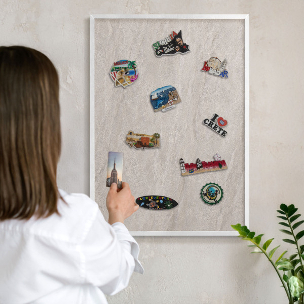 Tablero magnético de pared para imanes con marco blanco Elegancia delicada