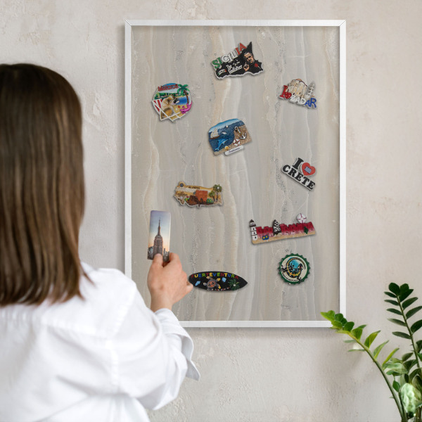 Tablero magnético de pared para imanes con marco blanco Textura de mármol