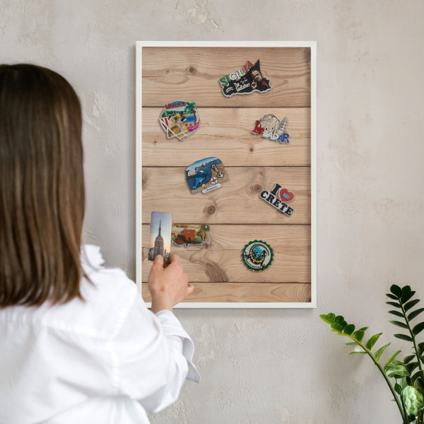 Tablero magnético metálico para souvenirs en color blanco Textura de madera
