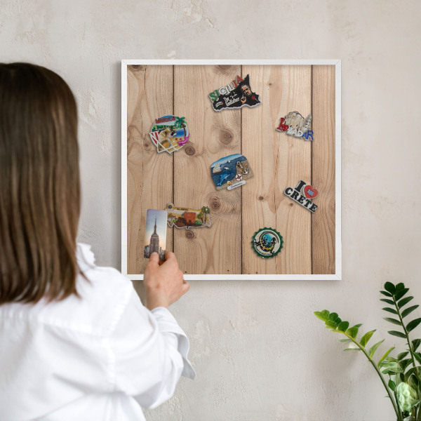 Tablero magnético metálico para souvenirs en color blanco Textura de madera