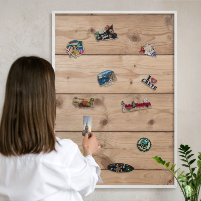 Tablero magnético metálico para souvenirs en color blanco Textura de madera