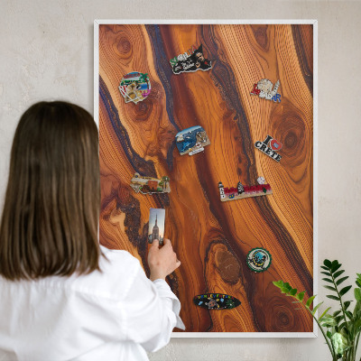 Tablero magnético metálico para souvenirs en color blanco Anillos de madera