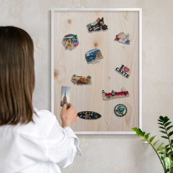 Tablero magnético metálico para souvenirs en color blanco Patrón de madera