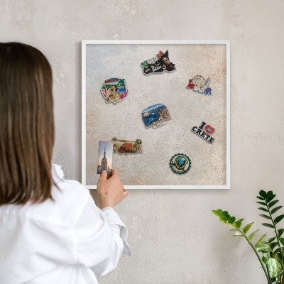 Tablero magnético de pared para imanes con marco blanco Fondo neutro