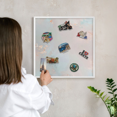 Tablero magnético de pared para imanes con marco blanco Armonía pastel