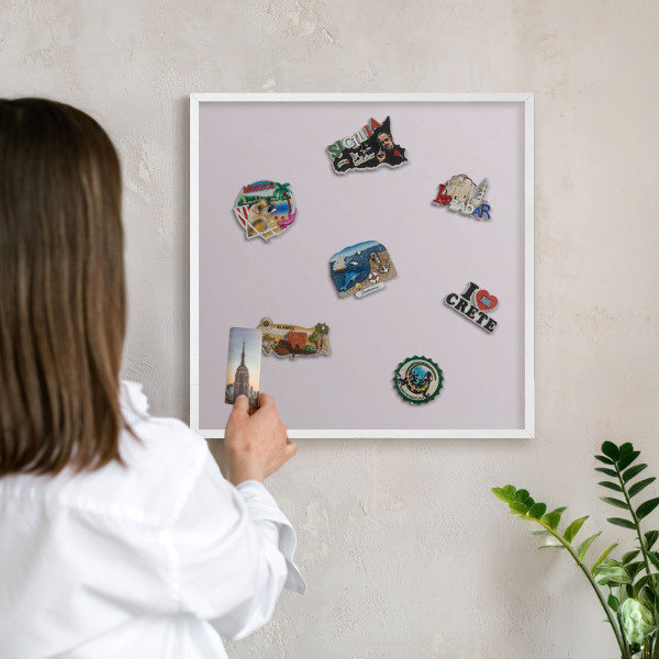 Tablero magnético metálico para souvenirs en color blanco Lila claro