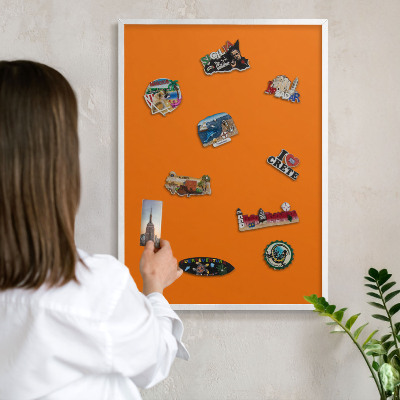 Tablero magnético de pared para imanes con marco blanco Naranja fuerte