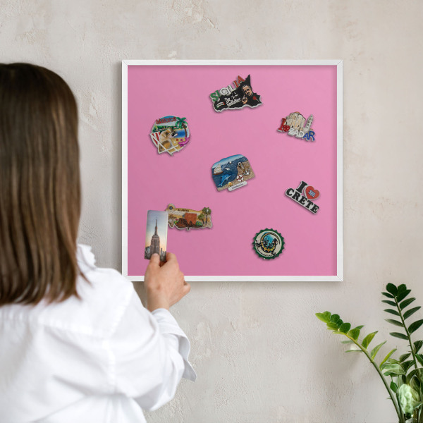 Tablero magnético metálico para souvenirs en color blanco Rosa frío