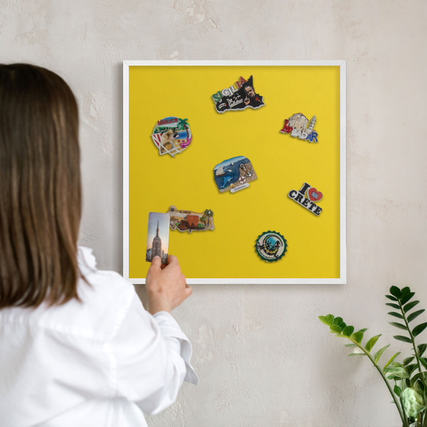 Tablero magnético de pared para imanes con marco blanco Amarillo intenso