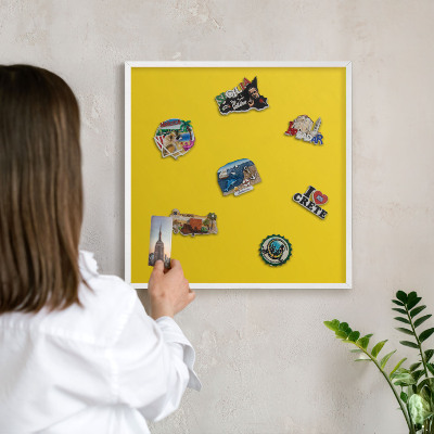 Tablero magnético de pared para imanes con marco blanco Amarillo intenso