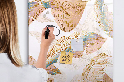 Pizarra magnética de pared con rotulador Un tablero colorido para fotos y notas.