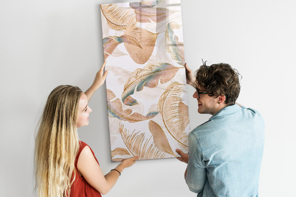 Pizarra magnética de pared con rotulador Un tablero colorido para fotos y notas.