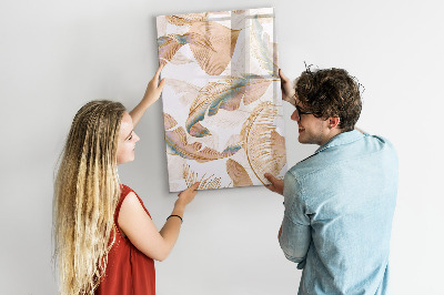 Pizarra magnética de pared con rotulador Un tablero colorido para fotos y notas.