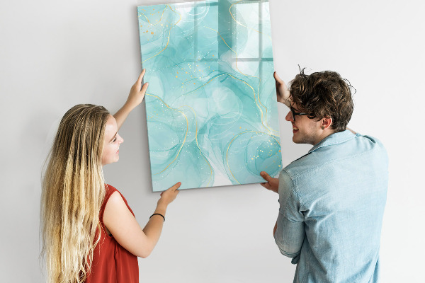 Pizarra magnética de pared con rotulador Un tablero colorido para presentar fotos