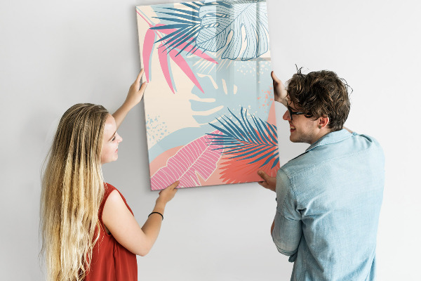 Pizarra magnética de pared con rotulador Un tablero colorido para fotos y notas.