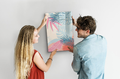 Pizarra magnética de pared con rotulador Un tablero colorido para fotos y notas.