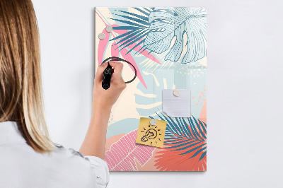 Pizarra magnética de pared con rotulador Un tablero colorido para fotos y notas.