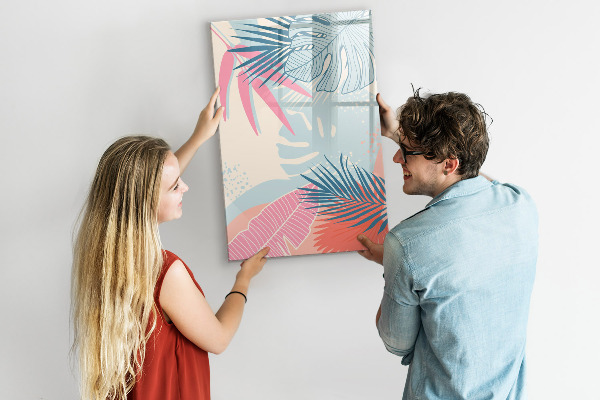 Pizarra magnética de pared con rotulador Un tablero colorido para fotos y notas.
