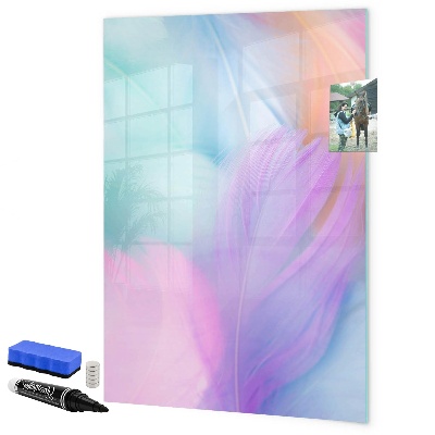 Pizarra borrable de cristal con imanes Un tablero colorido para notas y fotos.